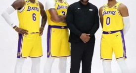 凯尔特人关键三分锁定胜局，东部霸权之争激战雄鹿队